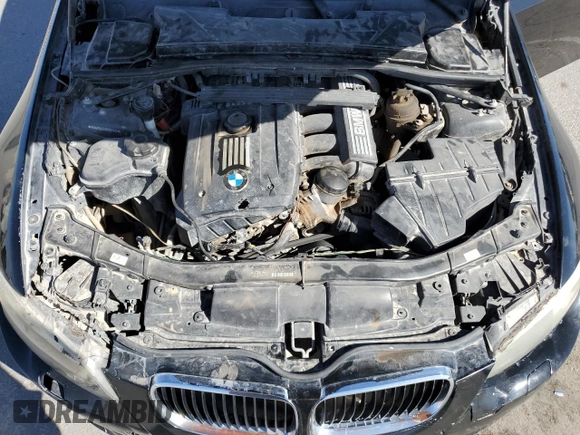 2011 BMW 3 Series 328i with VIN WBAKE3C54BE557631, listed as a Copart auction lot 45982315 with 172,409 mi miles and Clean Title. Bid and sale history available at carsss.com. Image 12.