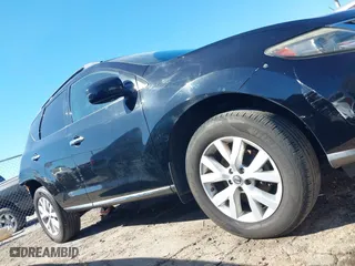 2011 Nissan Murano SV with VIN JN8AZ1MW2BW177233, listed as a IAAI auction lot 41674666 with 132,200 mi miles. Bid and sale history available at carsss.com. Image 13.