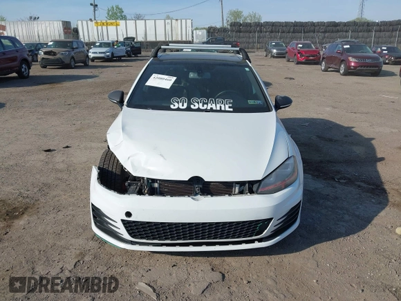 2015 Volkswagen GTI SE with VIN 3VW4T7AU0FM001333, listed as a IAAI auction lot 42080460 with 117,820 mi miles and . Bid and sale history available at DreamBid. Image 13.