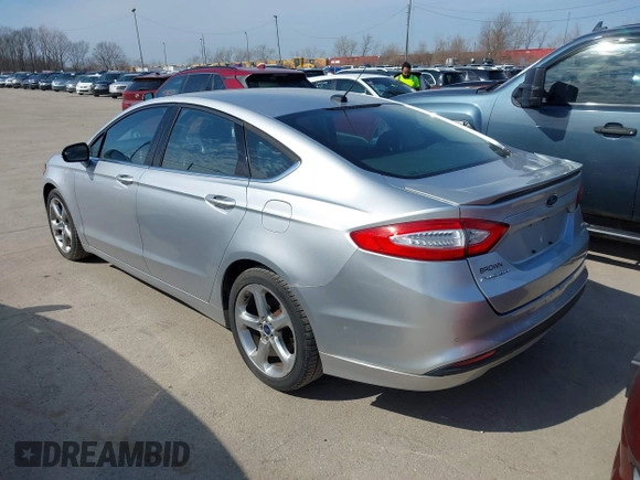 2013 Ford Fusion SE with VIN 3FA6P0HR5DR199082, listed as a IAAI auction lot 41775979 with 142,485 mi miles and . Bid and sale history available at DreamBid. Image 3.