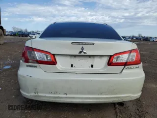 2009 Mitsubishi Galant ES z VIN 4A3AB36F39E025323, wystawiony jako Copart lot #54163005 z przebiegiem 192 941 mil mil oraz Szkoda całkowita • Salvage title. Historia ofert i sprzedaży dostępna na DreamBid. Obrazek 6.
