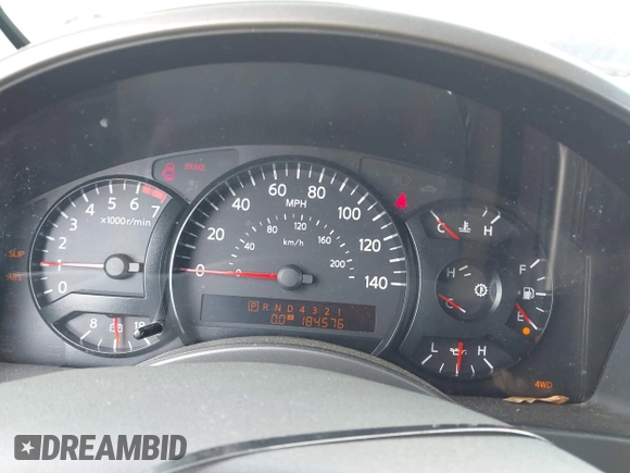 2007 Nissan Titan SE z VIN 1N6BA07B77N214250, wystawiony jako IAAI lot #42514141 z przebiegiem 184 576 mil mil oraz . Historia ofert i sprzedaży dostępna na DreamBid. Obrazek 7.