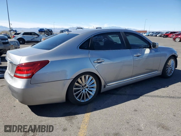 2014 Hyundai Equus Signature with VIN KMHGH4JHXEU076582, listed as a Copart auction lot 47231705 with 46,347 mi miles and Salvage Title. Bid and sale history available at DreamBid. Image 3.