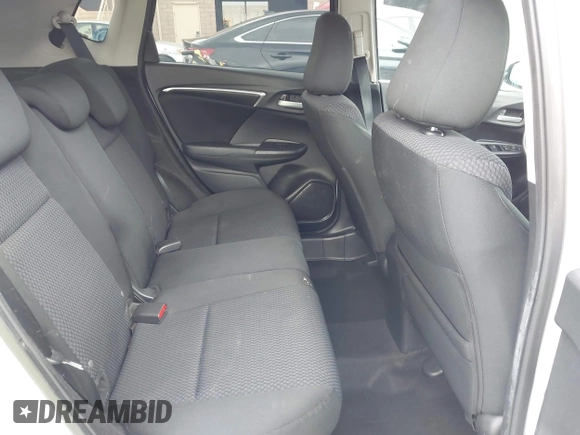 2019 Honda Fit LX with VIN 3HGGK5H48KM749627, listed as a IAAI auction lot 41940133 with 70,685 mi miles. Bid and sale history available at carsss.com. Image 8.