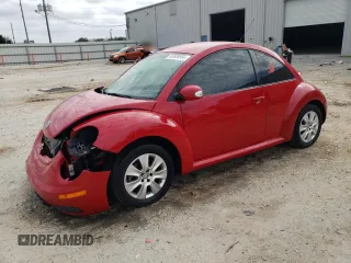 2009 Volkswagen New Beetle Coupe S with VIN 3VWPW31C99M511866, listed as a Copart auction lot 80826994 with 53,791 mi miles and Salvage Title. Bid and sale history available at carsss.com. Image 1.