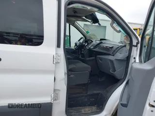 2016 Ford Transit XL с VIN 1FBZX2ZM2GKB22656, выставлен на аукционе IAAI как лот 42077172 с пробегом 211 104 миль миль и . История ставок и продаж доступна на DreamBid. Изображение 5.
