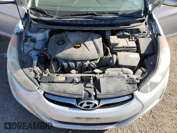 2013 Hyundai Elantra GLS z VIN KMHDH4AE5DU668141, wystawiony jako Copart lot #54221935 z przebiegiem 185 285 mil mil oraz Szkoda całkowita • Salvage title. Historia ofert i sprzedaży dostępna na DreamBid. Obrazek 11.