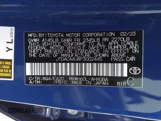 2023 Toyota Prius LE z VIN JTDACAAU8P3002445, wystawiony jako IAAI lot #42159749 z przebiegiem 18 510 mil mil oraz . Historia ofert i sprzedaży dostępna na DreamBid. Obrazek 9.