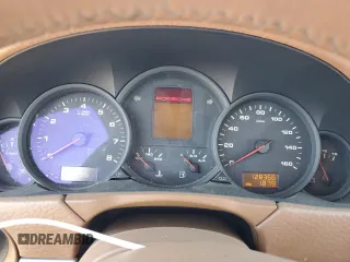 2005 Porsche Cayenne z VIN WP1AA29P65LA21548, wystawiony jako Copart lot #55642445 z przebiegiem 128 366 mil mil oraz Szkody całkowita. Historia ofert i sprzedaży dostępna na DreamBid. Obrazek 9.