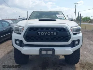 2017 Toyota Tacoma SR5 with VIN 5TFCZ5AN1HX116806, listed as a IAAI auction lot 41839628 with 90,197 mi miles. Bid and sale history available at carsss.com. Image 13.