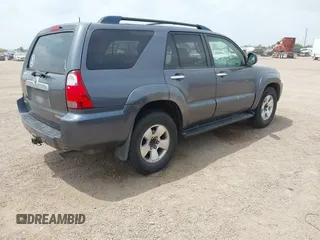 2007 Toyota 4Runner SR5 with VIN JTEZU14R970089874, listed as a IAAI auction lot 42045512 with 181,988 mi miles. Bid and sale history available at carsss.com. Image 4.