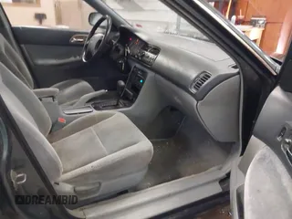 1997 Honda Accord EX with VIN 1HGCD5651VA013487, listed as a IAAI auction lot 42119812 with 231,731 mi miles and . Bid and sale history available at DreamBid. Image 5.