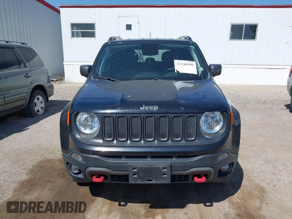 2018 Jeep Renegade Trailhawk with VIN ZACCJBCB0JPG78827, listed as a IAAI auction lot 42240590 with 72,736 mi miles and . Bid and sale history available at DreamBid. Image 13.