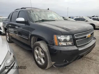 2013 Chevrolet Avalanche LTZ with VIN 3GNMCGE06DG360781, listed as a Copart auction lot 76562734 with 0 mi miles and Non Repairable. Bid and sale history available at carsss.com. Image 4.
