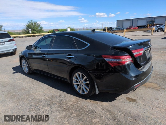 2013 Toyota Avalon XLE z VIN 4T1BK1EB1DU069566, wystawiony jako Copart lot #57236555 z przebiegiem 179 917 mil mil oraz Szkoda całkowita • Salvage title. Historia ofert i sprzedaży dostępna na DreamBid. Obrazek 2.