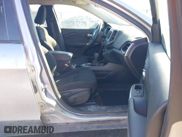 2020 Jeep Cherokee Latitude with VIN 1C4PJLCB0LD536471, listed as a IAAI auction lot 41680568 with 150,397 mi miles and . Bid and sale history available at DreamBid. Image 5.