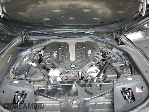 2012 BMW 7 Series 750i xDrive with VIN WBAKC6C56CC396851, listed as a Copart auction lot 64007085 with 149,218 mi miles and Clean title. Bid and sale history available at DreamBid. Image 11.
