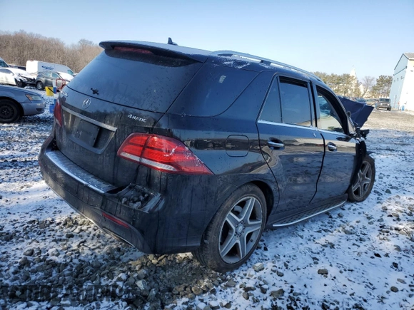 2016 Mercedes-Benz GLE 550e z VIN 4JGDA6DB0GA738765, wystawiony jako Copart lot #88605425 z przebiegiem Nie podano mil oraz Szkoda całkowita • Salvage title. Historia ofert i sprzedaży dostępna na DreamBid. Obrazek 3.