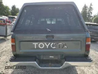 1993 Toyota Pickup DX z VIN JT4RN01P3P7060439, wystawiony jako Copart lot #57356125 z przebiegiem 259 773 mil mil oraz Szkoda całkowita • Salvage title. Historia ofert i sprzedaży dostępna na DreamBid. Obrazek 6.