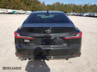 2025 Toyota Camry LE with VIN 4T1DAACK9SU050324, listed as a Copart auction lot 85305584 with 2,303 mi miles and Salvage Title. Bid and sale history available at carsss.com. Image 6.