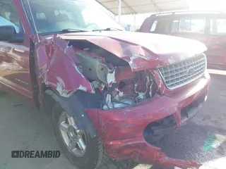 2004 Ford Explorer XLT z VIN 1FMZU63K04ZA32455, wystawiony jako IAAI lot #42147649 z przebiegiem 140 828 mil mil oraz . Historia ofert i sprzedaży dostępna na DreamBid. Obrazek 6.