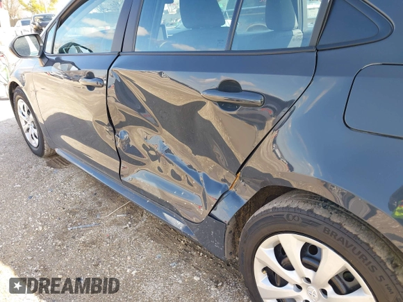 2024 Toyota Corolla LE with VIN 5YFB4MDE0RP208165, listed as a IAAI auction lot 41907873 with 14,872 mi miles and . Bid and sale history available at DreamBid. Image 18.