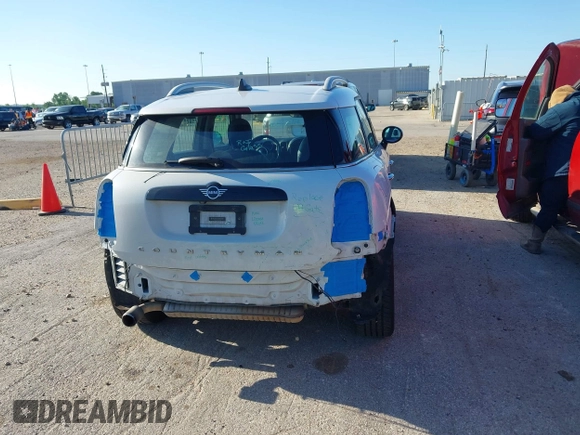 2019 MINI Countryman Cooper with VIN WMZYS7C53K3F45854, listed as a IAAI auction lot 41884080 with 114,524 mi miles and . Bid and sale history available at DreamBid. Image 17.