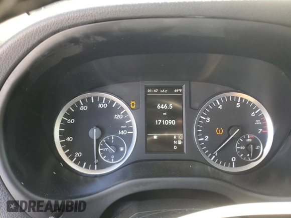 2016 Mercedes-Benz Metris Passenger z VIN WD4PG2EE5G3094661, wystawiony jako Copart lot #49857385 z przebiegiem 171 090 mil mil oraz Szkoda całkowita • Salvage title. Historia ofert i sprzedaży dostępna na DreamBid. Obrazek 9.