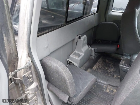 2008 Ford Ranger XLT with VIN 1FTZR45E88PA35073, listed as a IAAI auction lot 41664362 with 155025 miles. Bid and sale history available at carsss.com. Image 8.