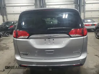 2017 Chrysler Pacifica Limited z VIN 2C4RC1GG6HR753623, wystawiony jako Copart lot #56706795 z przebiegiem 94 331 mil mil oraz Szkoda całkowita • Salvage title. Historia ofert i sprzedaży dostępna na DreamBid. Obrazek 6.