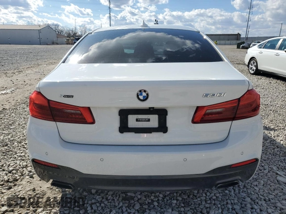 2019 BMW 5 Series 530i xDrive with VIN WBAJA7C50KG911549, listed as a Copart auction lot 50158135 with 91,390 mi miles and Salvage title. Bid and sale history available at DreamBid. Image 6.