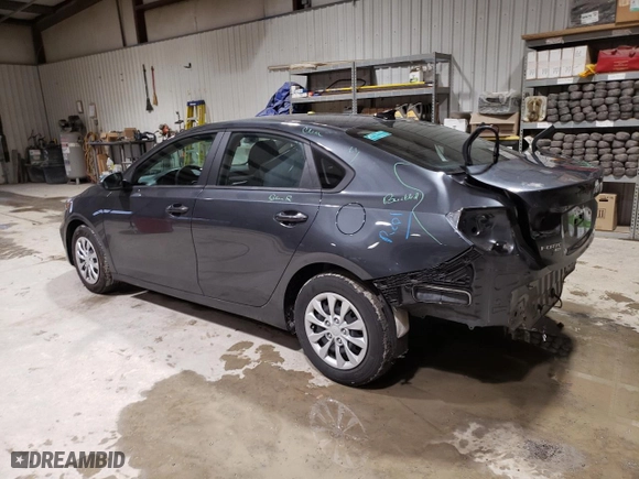 2022 Kia Forte LXS with VIN 3KPF24AD2NE432262, listed as a Copart auction lot 45167355 with 31,987 mi miles and Salvage Title. Bid and sale history available at carsss.com. Image 2.