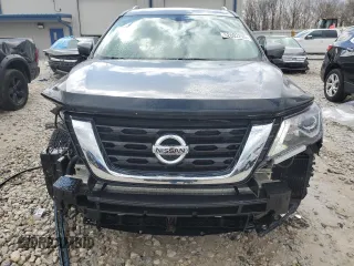 2018 Nissan Pathfinder S z VIN 5N1DR2MM6JC631069, wystawiony jako Copart lot #52002295 z przebiegiem 121 020 mil mil oraz Czysty tytuł • Clean title. Historia ofert i sprzedaży dostępna na DreamBid. Obrazek 5.