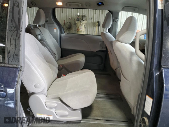 2018 Toyota Sienna LE Auto Access Seat with VIN 5TDKZ3DC9JS919210, listed as a Copart auction lot 51105765 with 100,160 mi miles and Salvage Title. Bid and sale history available at carsss.com. Image 11.