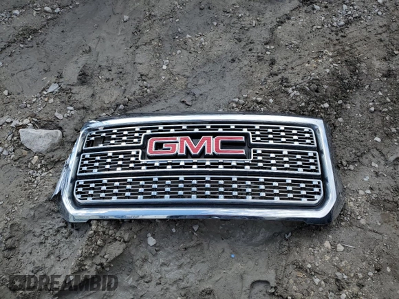 2019 GMC Sierra 3500HD Denali z VIN 1GT42WEY4KF274833, wystawiony jako Copart lot #46794325 z przebiegiem Nie podano mil oraz Szkody całkowita. Historia ofert i sprzedaży dostępna na DreamBid. Obrazek 12.
