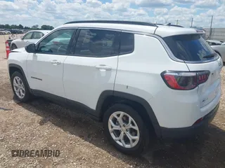 2024 Jeep Compass Latitude с VIN 3C4NJDBN9RT132757, выставлен на аукционе IAAI как лот 42691446 с пробегом 23 660 миль миль и . История ставок и продаж доступна на DreamBid. Изображение 3.