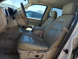 2008 Ford Explorer XLT with VIN 1FMEU63E28UA54131, listed as a Copart auction lot 50018175 with 170,031 mi miles and Non Repairable. Bid and sale history available at carsss.com. Image 7.