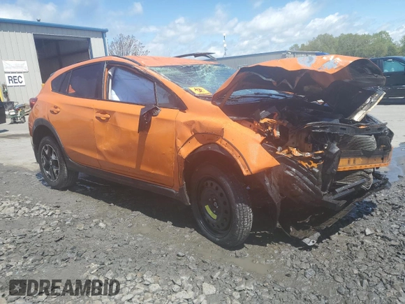 2018 Subaru Crosstrek Premium z VIN JF2GTABC8JH284310, wystawiony jako Copart lot #55989425 z przebiegiem Nie podano mil oraz Szkoda całkowita • Salvage title. Historia ofert i sprzedaży dostępna na DreamBid. Obrazek 4.