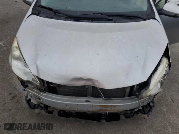 2014 Toyota Prius One with VIN JTDKDTB39E1560574, listed as a Copart auction lot 50197805 with 226,119 mi miles and Salvage Title. Bid and sale history available at DreamBid. Image 11.