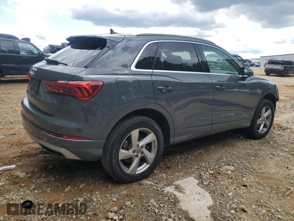 2019 Audi Q3 Premium z VIN WA1AECF32K1075590, wystawiony jako Copart lot #52745635 z przebiegiem 69 256 mil mil oraz Szkoda całkowita • Salvage title. Historia ofert i sprzedaży dostępna na DreamBid. Obrazek 3.