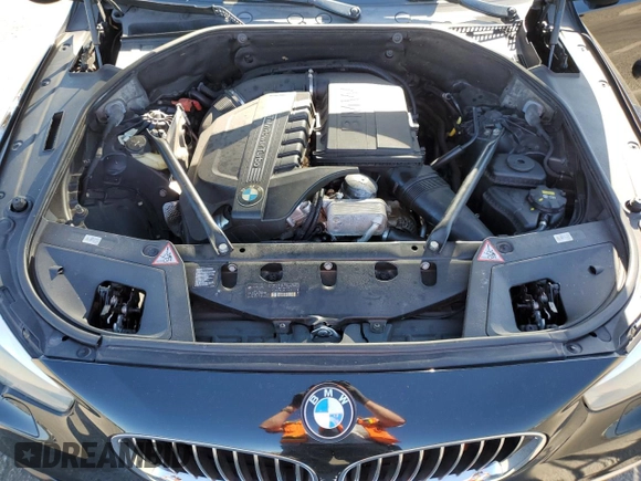 2015 BMW 5 Series 535i Gran Turismo xDrive with VIN WBA5M4C58FD184286, listed as a Copart auction lot 54272505 with 123,618 mi miles and Salvage Title. Bid and sale history available at carsss.com. Image 11.