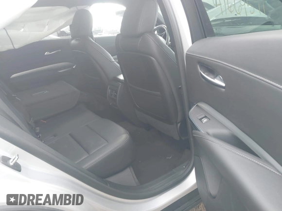 2022 Cadillac XT4 AWD Premium Luxury with VIN 1GYFZDR43NF152561, listed as a IAAI auction lot 41669571 with 16,274 mi miles and . Bid and sale history available at carsss.com. Image 8.