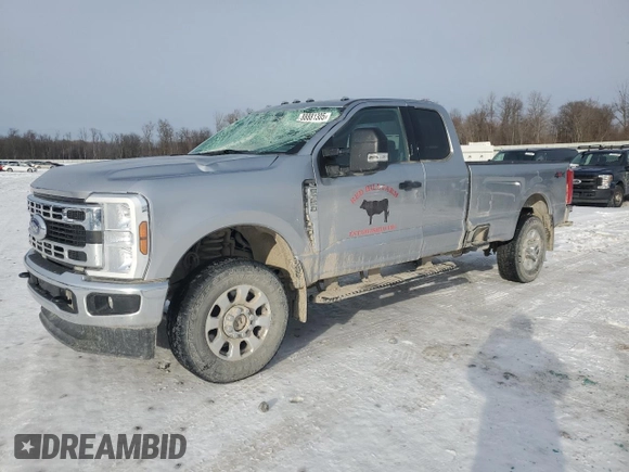 2024 Ford F-350 with VIN 1FT8X3BN2REC48985, listed as a Copart auction lot 88881305 with 10,574 mi miles and Salvage title. Bid and sale history available at DreamBid. Image 1.
