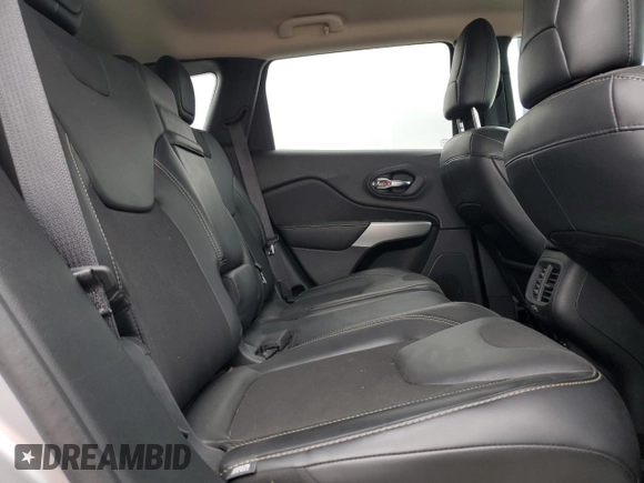 2018 Jeep Cherokee Latitude Plus with VIN 1C4PJLLB7JD605475, listed as a Copart auction lot 81552074 with 43,026 mi miles and Salvage title. Bid and sale history available at DreamBid. Image 10.