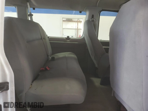 2008 Ford Econoline Passenger XL с VIN 1FBSS31L58DB04487, выставлен на аукционе Copart как лот 55403505 с пробегом 130 327 миль миль и Списание • Salvage title. История ставок и продаж доступна на DreamBid. Изображение 11.