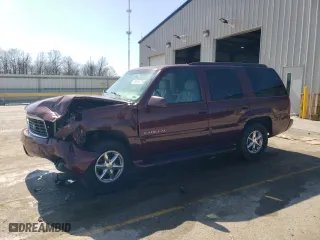 2000 Cadillac Escalade with VIN 1GYEK13R1YR123601, listed as a Copart auction lot 48589225 with 258,998 mi miles and Salvage Title. Bid and sale history available at carsss.com. Image 1.