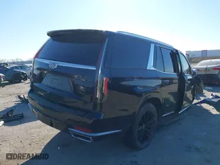 2021 Cadillac Escalade Premium Luxury Platinum with VIN 1GYS4DKL6MR477152, listed as a IAAI auction lot 41388523 with 60,719 mi miles. Bid and sale history available at carsss.com. Image 4.