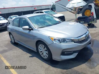 2016 Honda Accord Sport с VIN 1HGCR2F52GA053192, выставлен на аукционе IAAI как лот 42392036 с пробегом 219 942 миль миль и . История ставок и продаж доступна на DreamBid. Изображение 1.