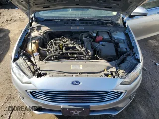 2020 Ford Fusion SE with VIN 3FA6P0HD8LR128879, listed as a Copart auction lot 89090425 with 129,784 mi miles and Salvage Title. Bid and sale history available at carsss.com. Image 11.