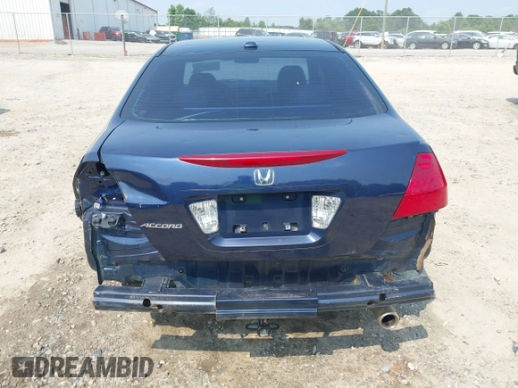 2006 Honda Accord EX-L с VIN 1HGCM56816A016403, выставлен на аукционе IAAI как лот 42380667 с пробегом 243 674 миль миль и . История ставок и продаж доступна на DreamBid. Изображение 17.